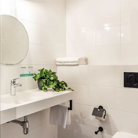 Hotel Hotel De Kroon 3*