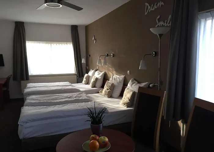 De Kroon 3* Kaatsheuvel